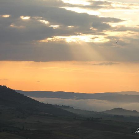 Ferienwohnung Soleluna San Quirico dʼOrcia Exterior foto