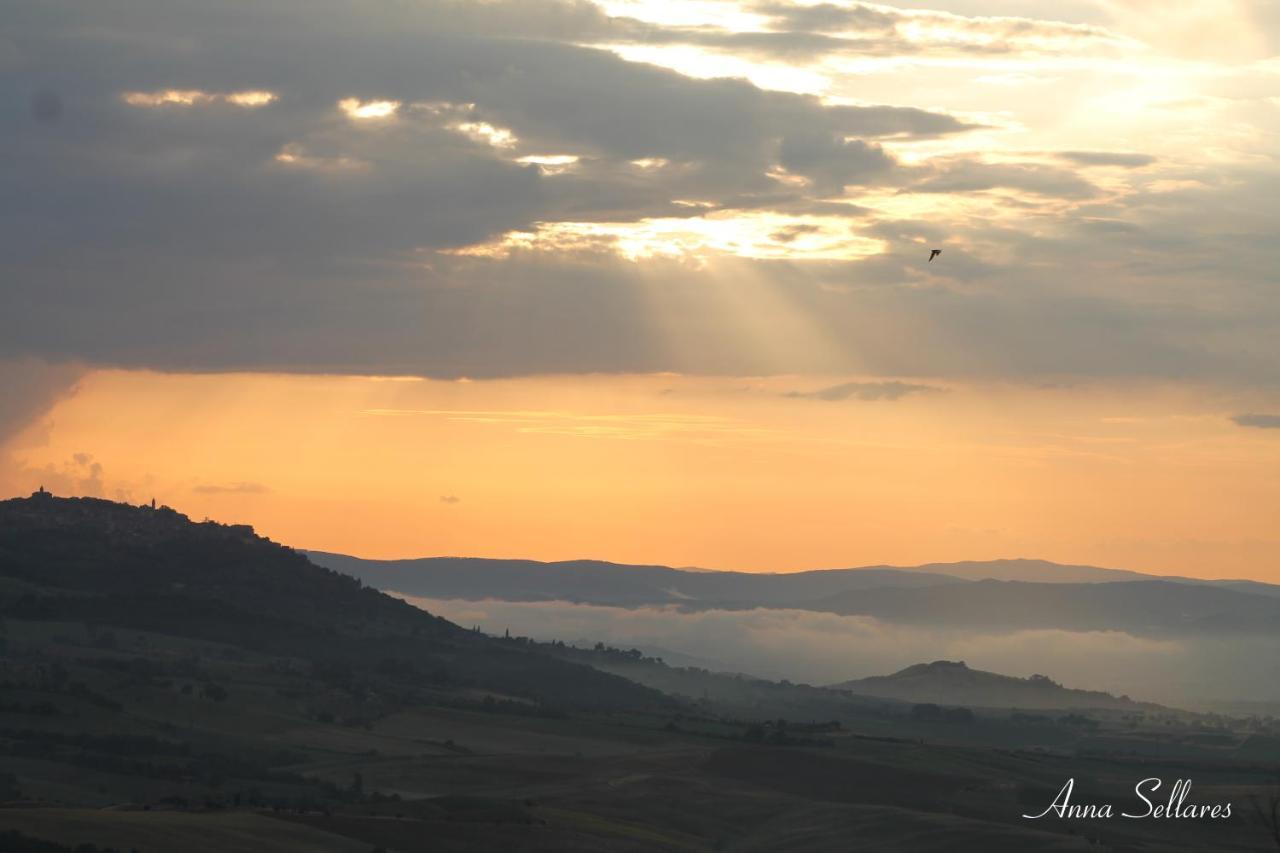 Ferienwohnung Soleluna San Quirico dʼOrcia Exterior foto